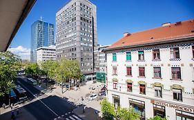 Central View Point Apartment